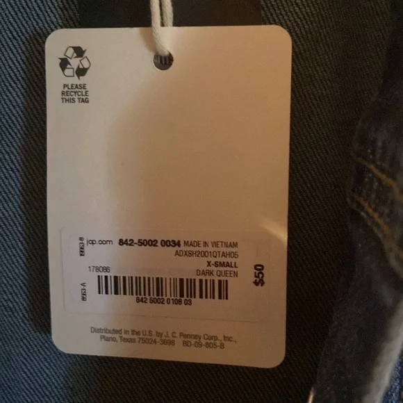 a.n.a. Women’s Jean Jacket Size XS NWT, blue denim soft and durable. - Picture 11 of 11